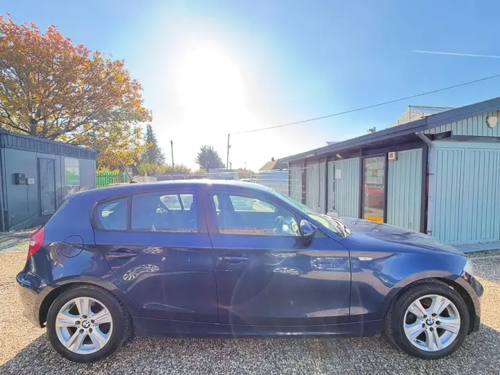 BMW 1 Series 2010 photo 5