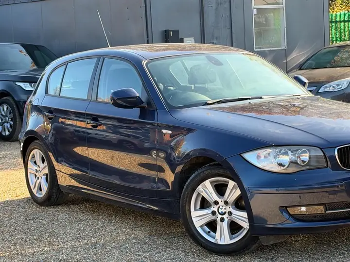 BMW 1 Series 2010 photo 4