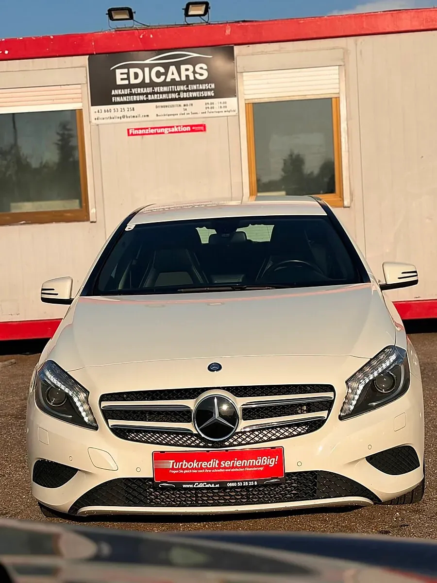 Mercedes-Benz A-Class 2014 photo 3