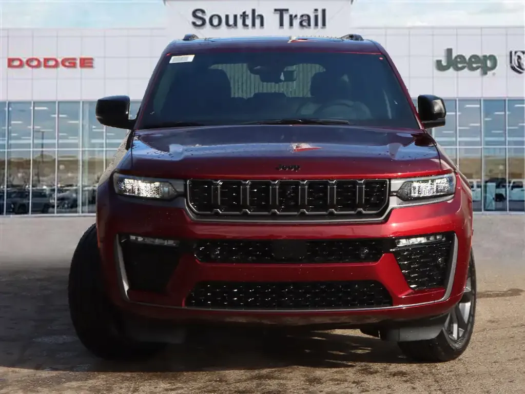 Jeep Grand Cherokee 2026 photo 2