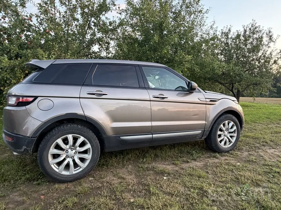 Land Rover Range Rover Evoque 2016 photo 2