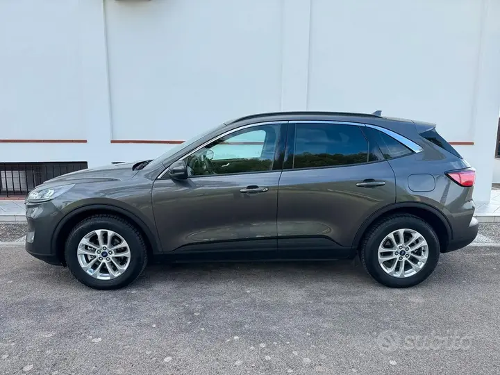 Ford Kuga 2022 photo 5