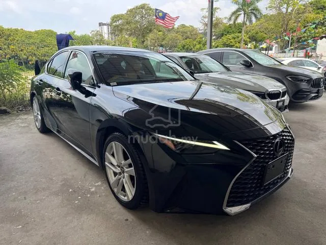 Lexus Is300