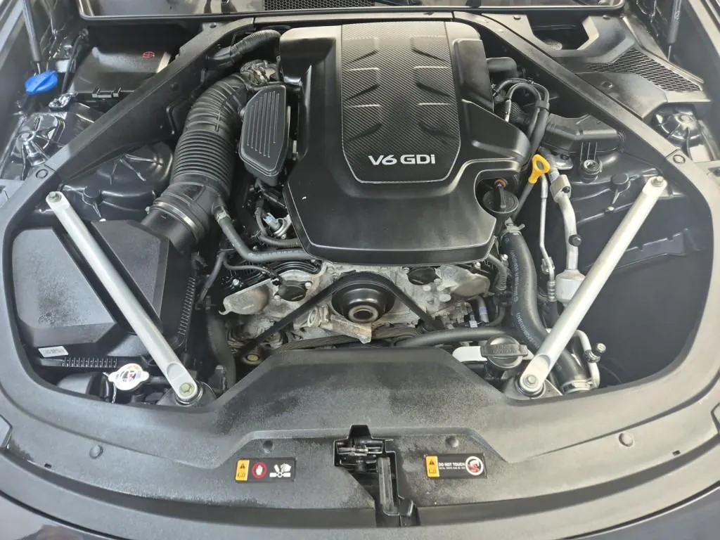 Kia K9 2023 photo 5