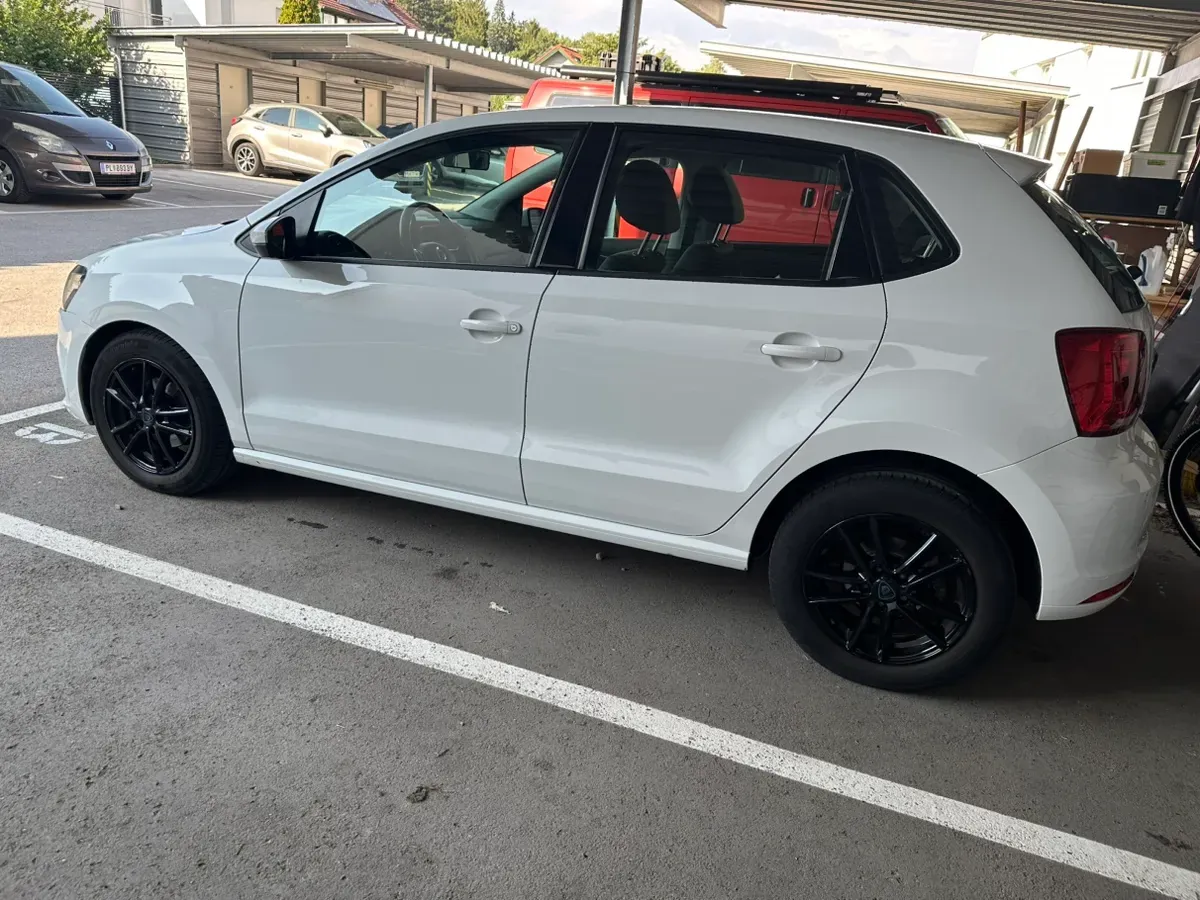 Volkswagen Polo 2017 photo 3