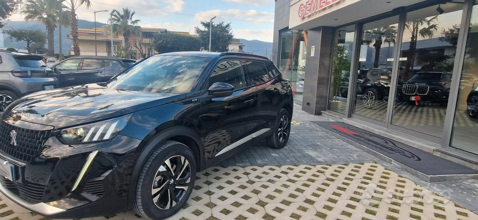 Peugeot 2008 2023 photo 3