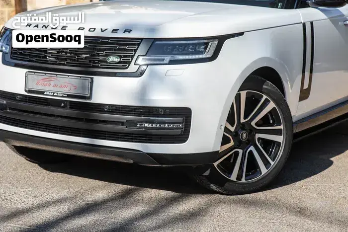 Land Rover Range Rover Vogue 2024 photo 4