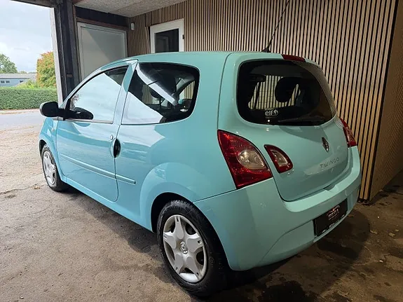 Renault Twingo 2012 photo 2