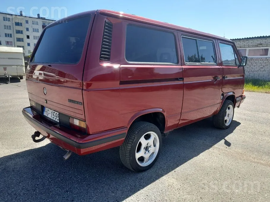 Volkswagen Multivan 1988 photo 5