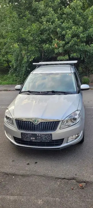 Skoda Roomster 2011 photo 3