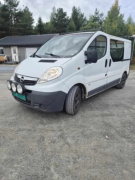 Opel Vivaro 2007 photo 2
