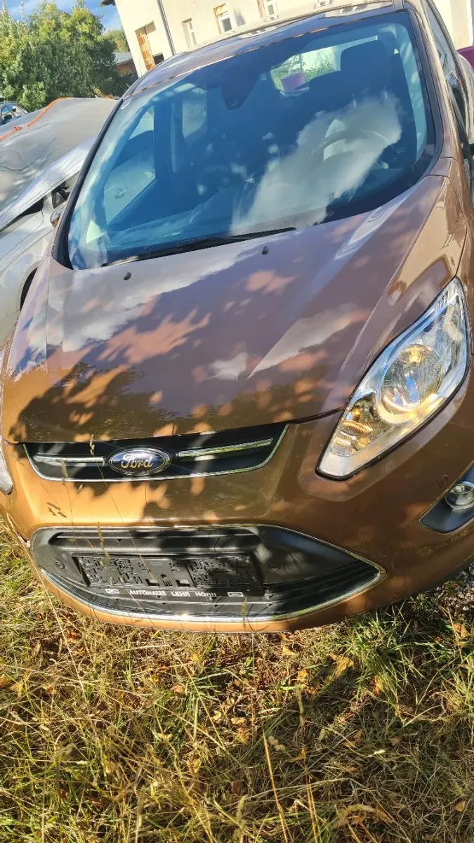 Ford C-Max 2014 photo 2