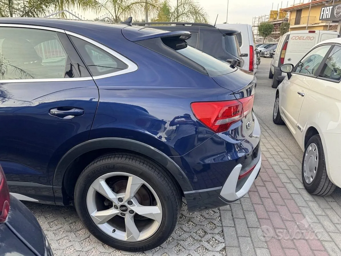 Audi Q3 2021 photo 5