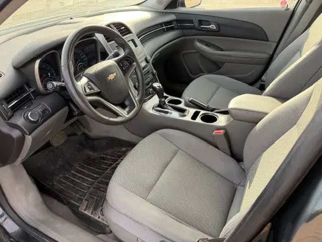Chevrolet Malibu 2015 photo 3