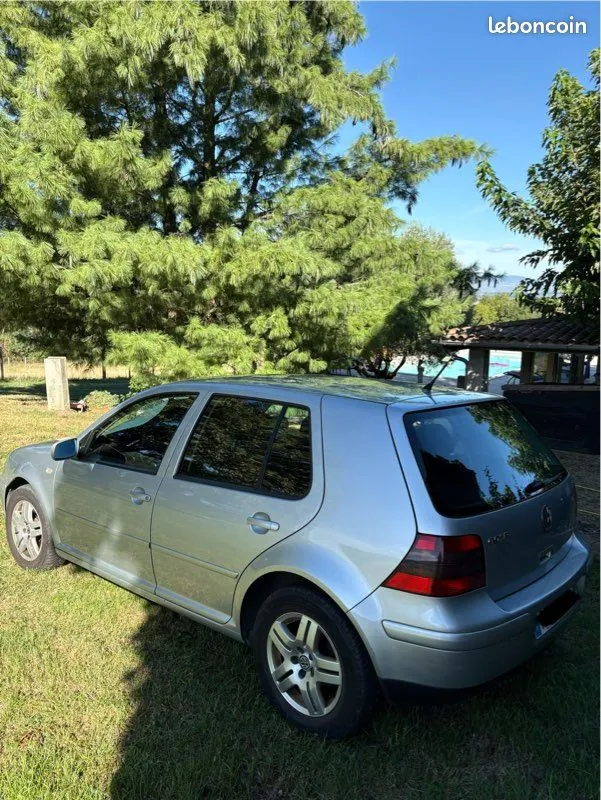 Volkswagen Golf 2001 photo 2