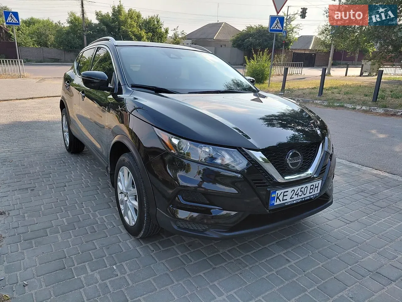 Nissan Rogue Sport 2019 photo 2