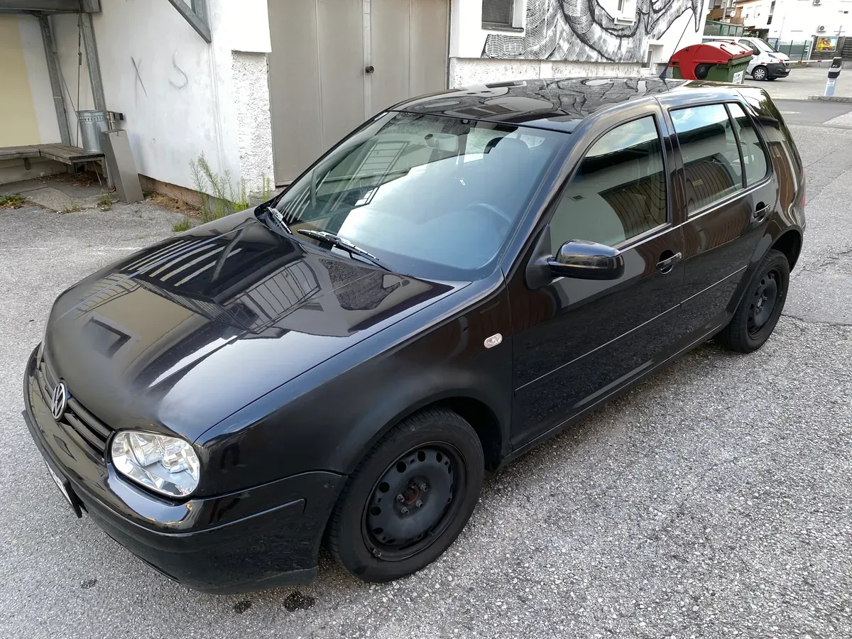 Volkswagen Golf 2001 photo 3