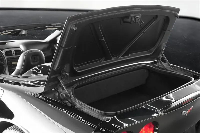 Chevrolet Corvette 2005 photo 5