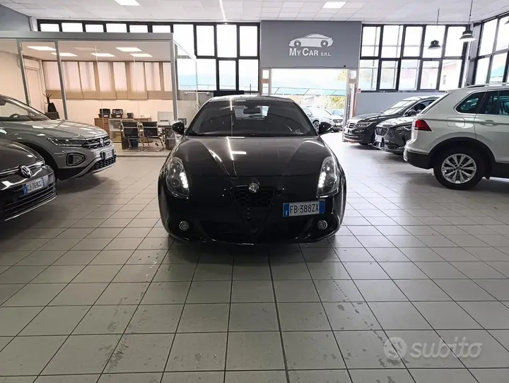 Alfa Romeo Giulietta 2016 photo 2