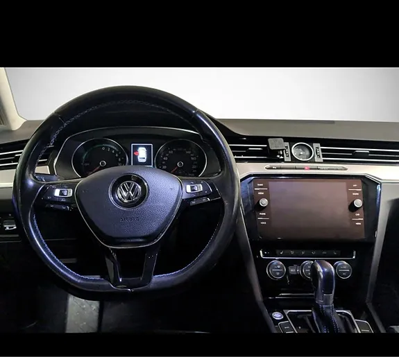 Volkswagen Passat 2018 photo 5