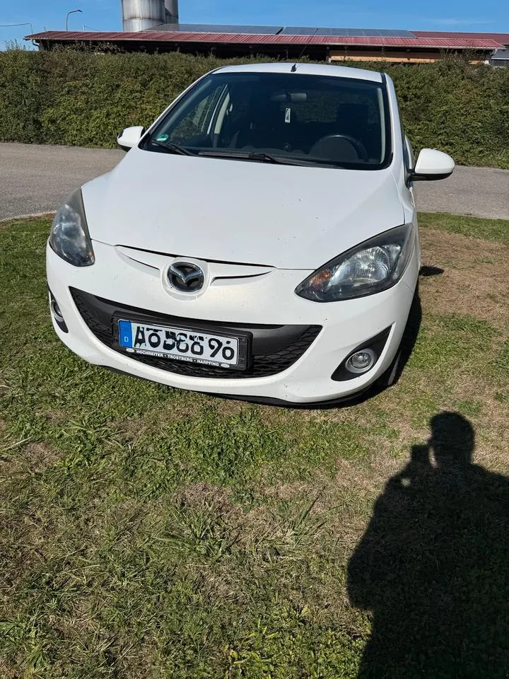 Mazda 2
