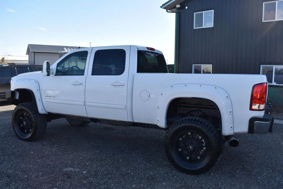 GMC Sierra 2500Hd 2012 photo 4