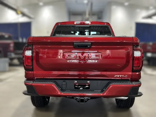 GMC Canyon 2026 photo 5