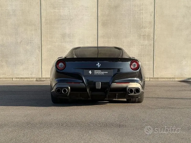Ferrari F12 Berlinetta 2013 photo 5