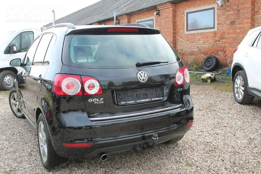 Volkswagen Golf Plus 2010 photo 5
