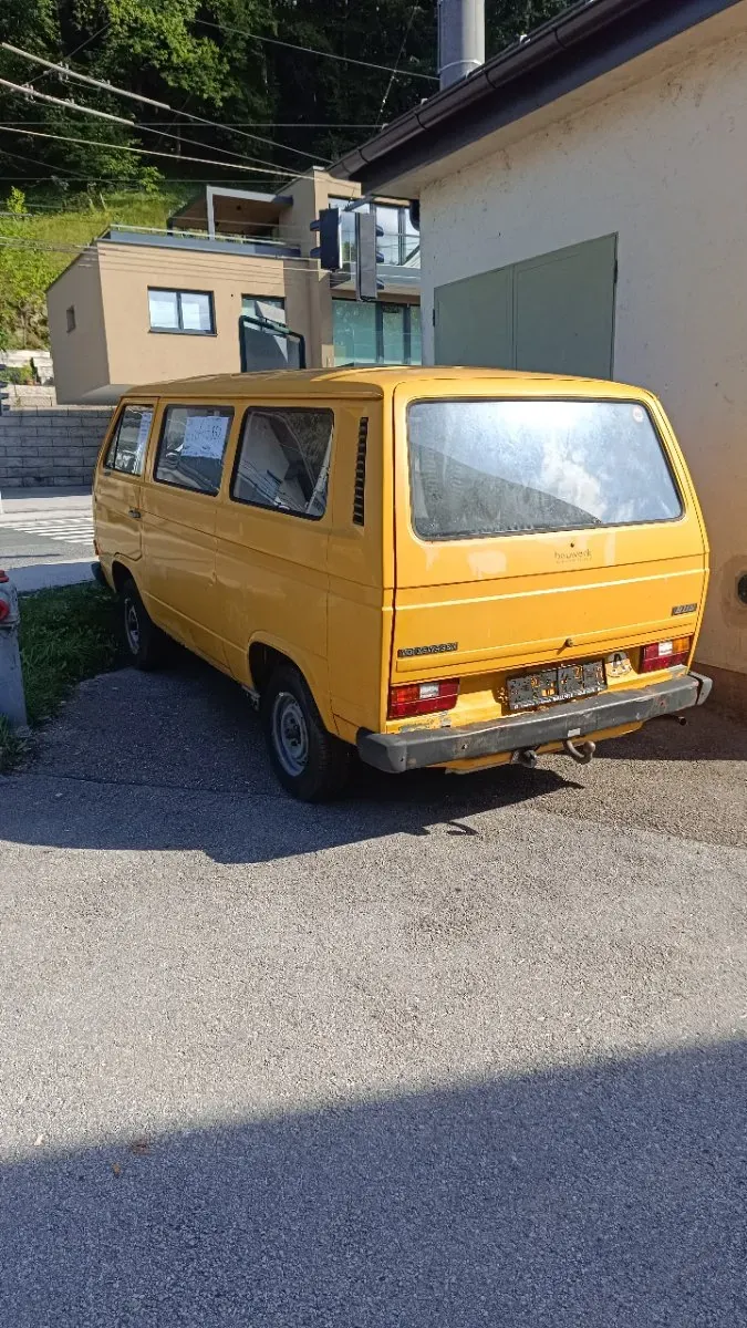 Volkswagen T3 1983 photo 3