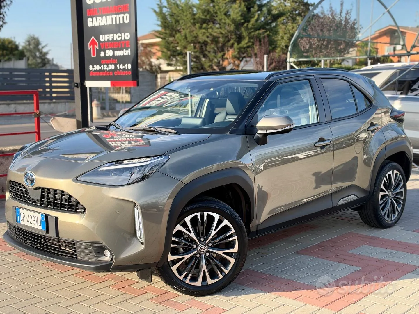 Toyota Yaris Cross 2023 photo 2