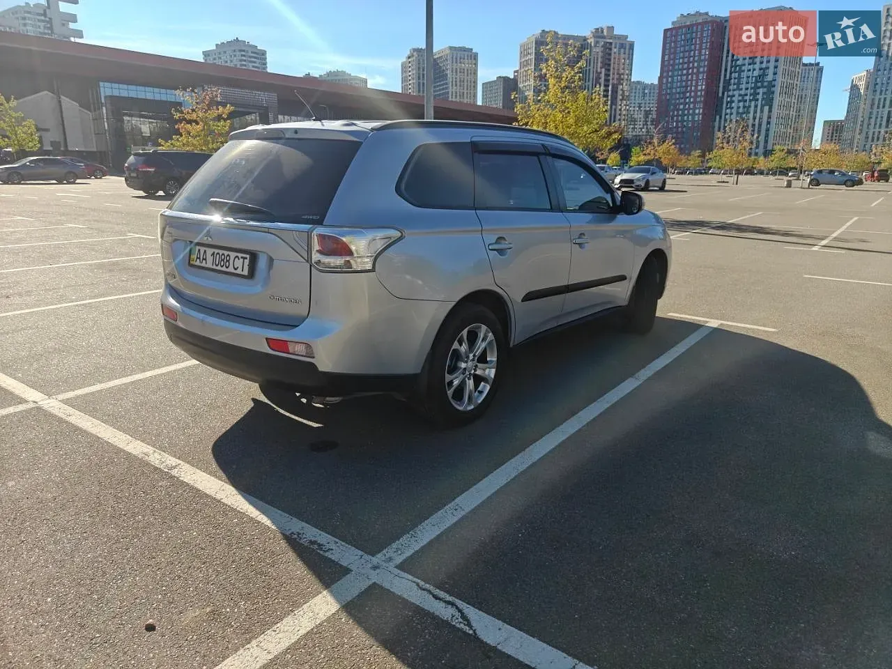Mitsubishi Outlander 2013 photo 4