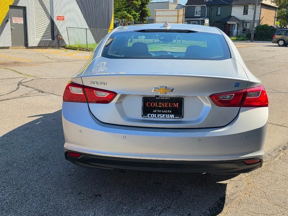 Chevrolet Malibu 2017 photo 4