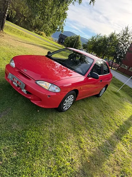 Hyundai Accent 1996 photo 3