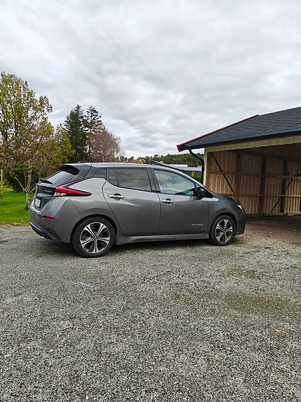 Nissan Leaf 2018 photo 4
