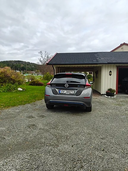 Nissan Leaf 2018 photo 3