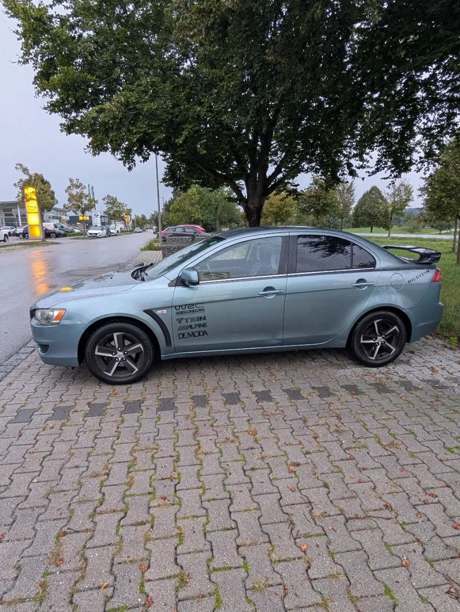 Mitsubishi Lancer 2008 photo 2