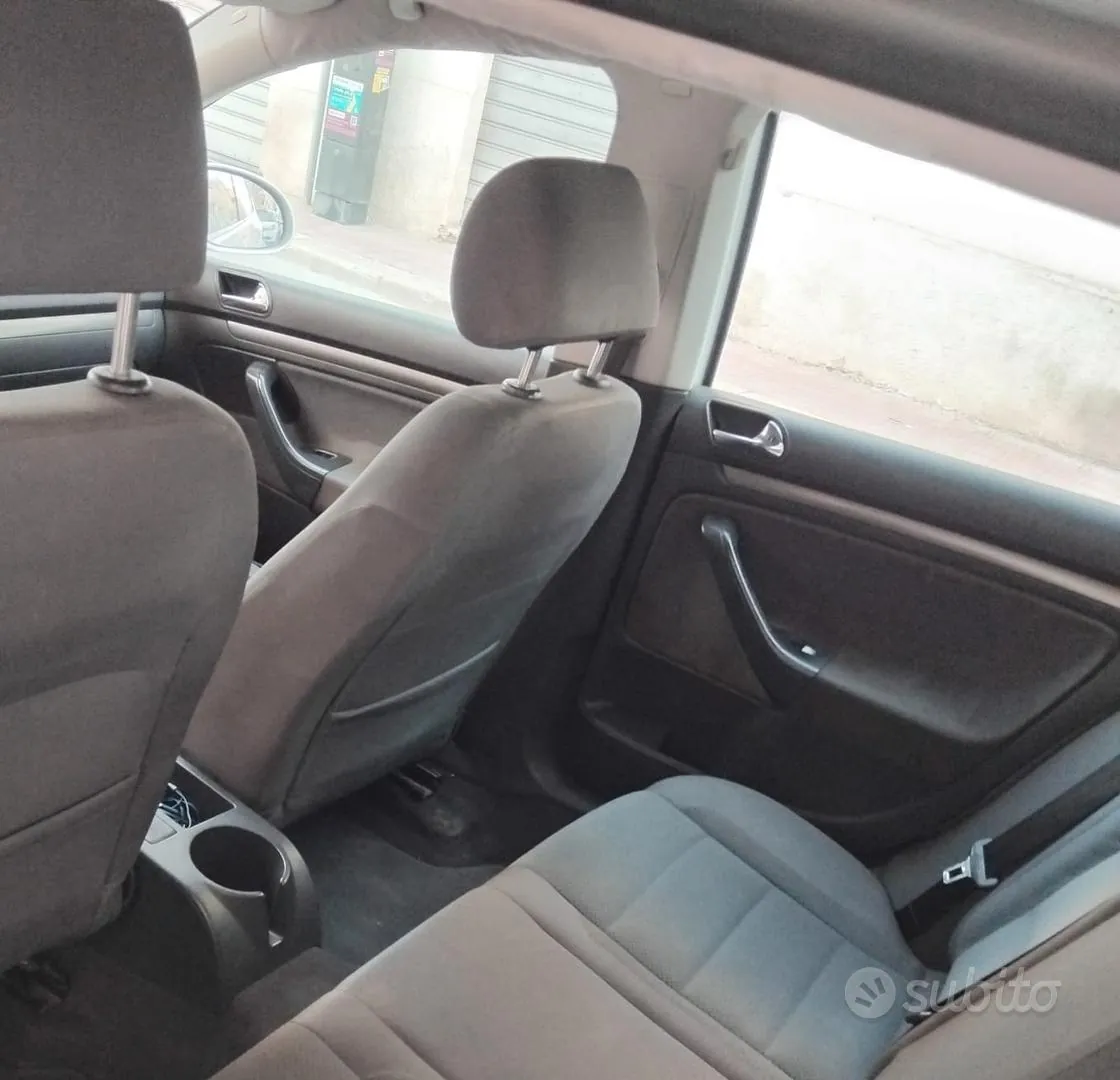 Volkswagen Golf 2004 photo 4