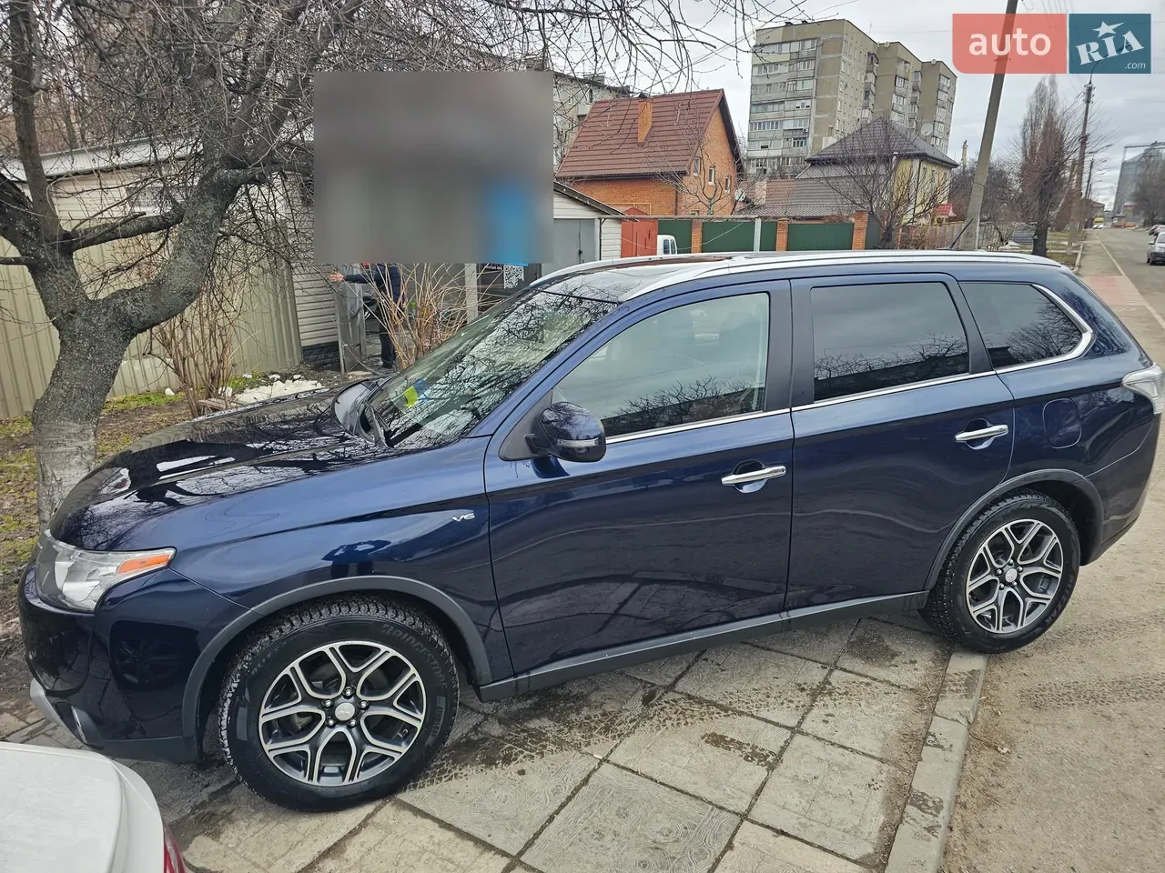Mitsubishi Outlander 2014 photo 3
