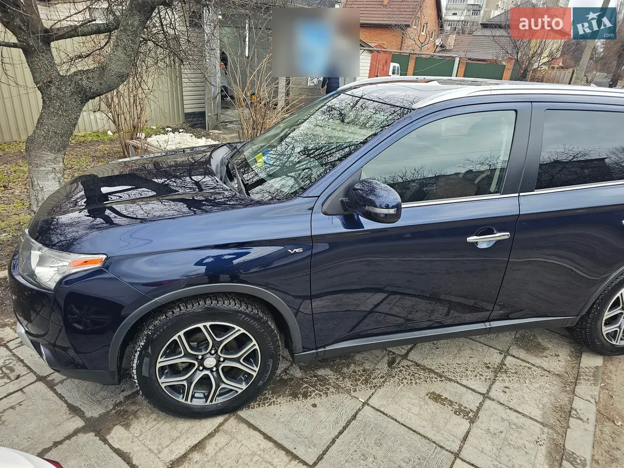 Mitsubishi Outlander 2014 photo 2