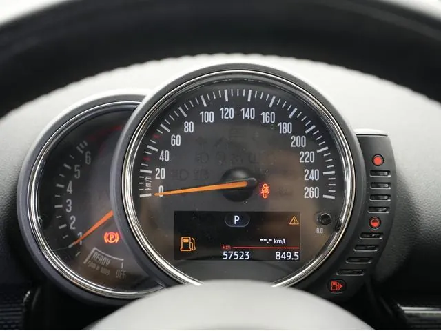 Mini Clubman 2016 photo 5