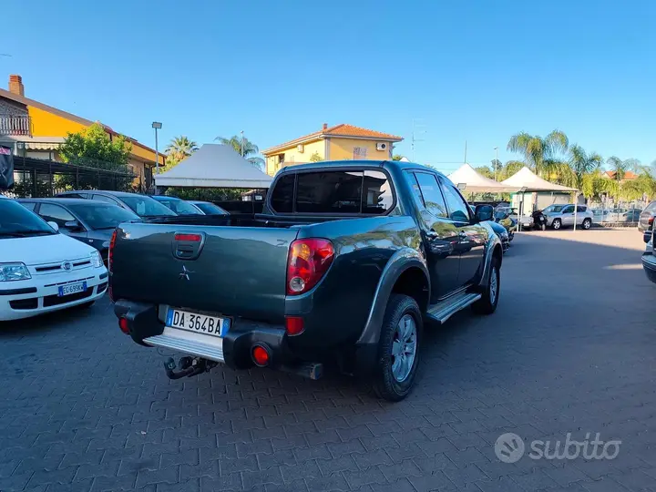 Mitsubishi L200 2007 photo 5