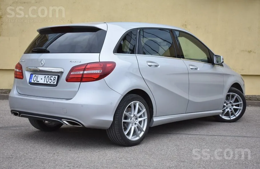 Mercedes-Benz B200 2016 photo 5