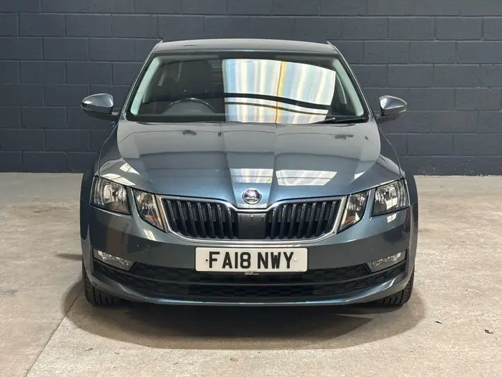 Skoda Octavia 2018 photo 3