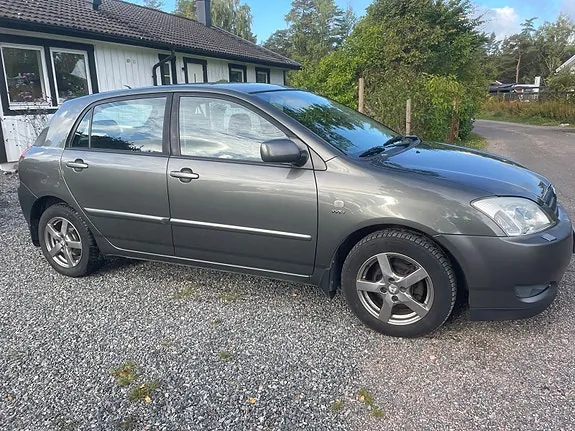 Toyota Corolla 2002 photo 3