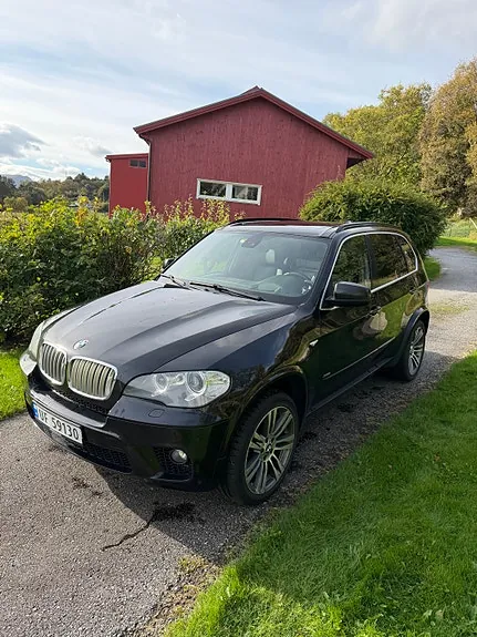 BMW X5 2012 photo 2