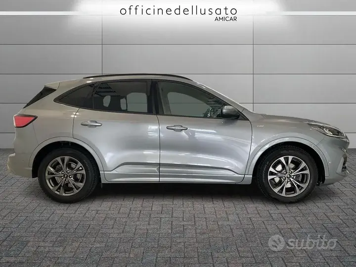 Ford Kuga 2022 photo 3