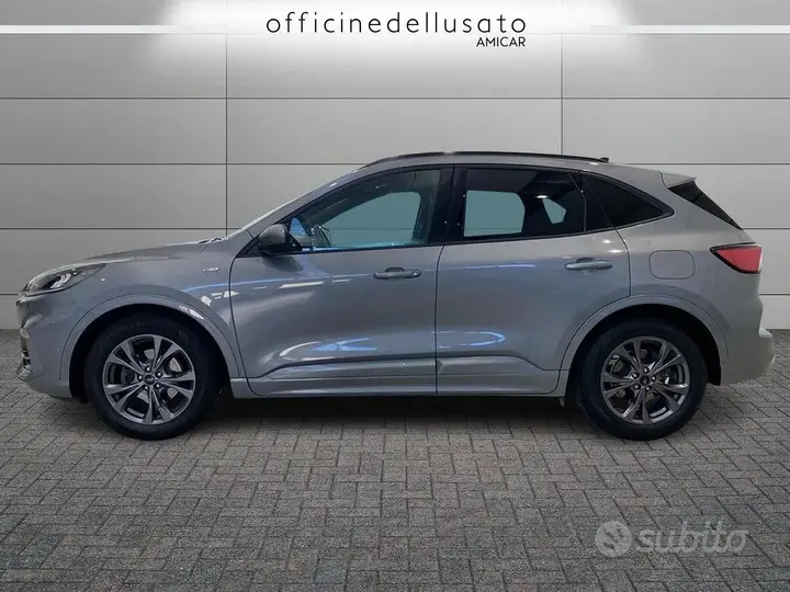 Ford Kuga 2022 photo 2