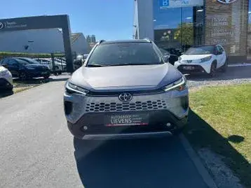 Toyota Corolla Cross photo 2