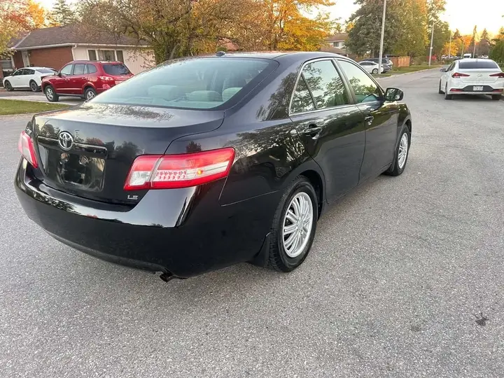 Toyota Camry 2011 photo 3